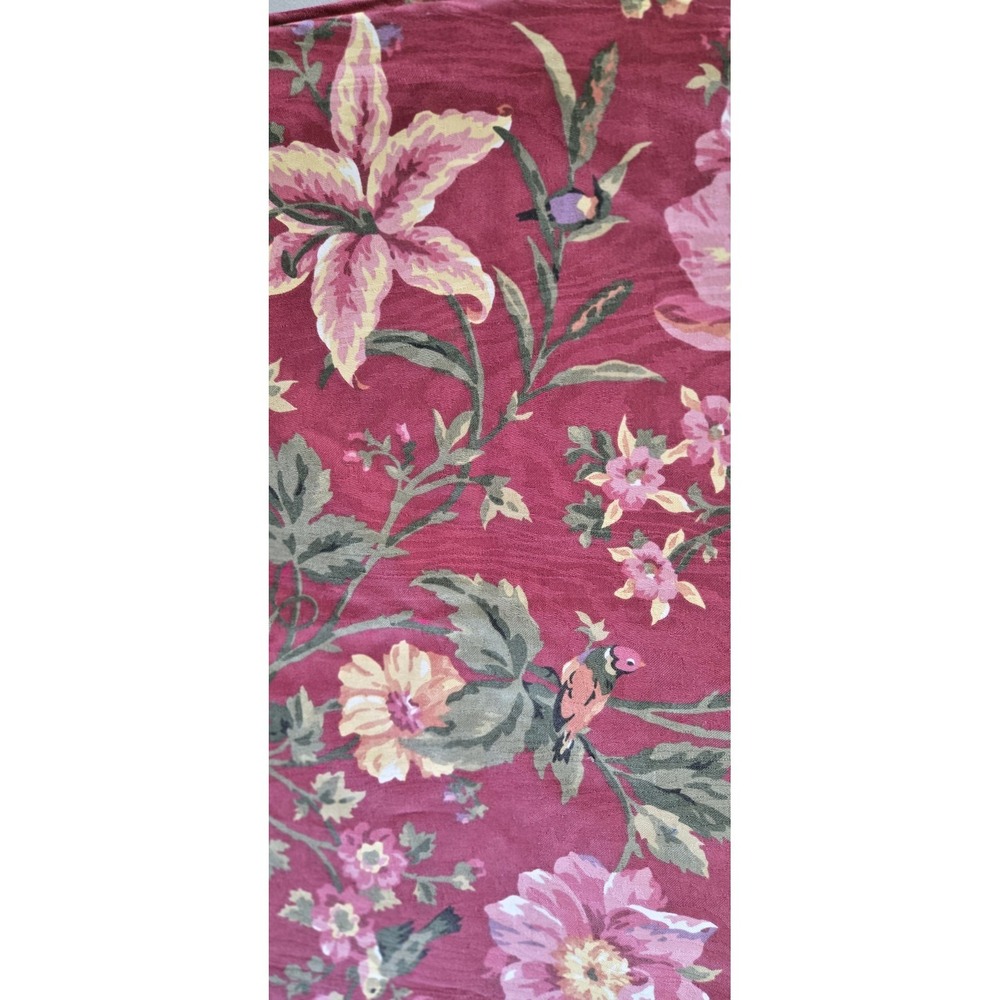 Robert Kaufman Bird Floral Ivy Red Cotton Fabric Cottage Classic 130x56 Material - Picture 2 of 5